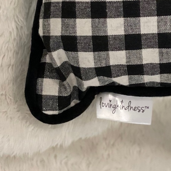 Gnome BOO Truck Pillow - Picture 3 of 5